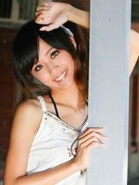 Asian single woman Lisi from Dengzhou