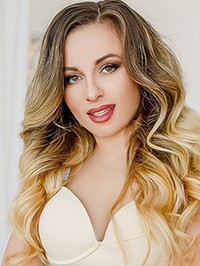 Ukrainian Bride Alyona from Odessa, Ukraine