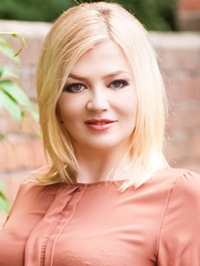 Ukrainian Bride Alla from Khmelnitskyi, Ukraine