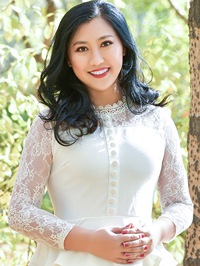 Asian single woman Dan from Shenyang