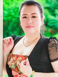 Asian Bride Ying (Carrie) from Fushun, China