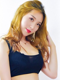 Asian single Lin (Demi) from Jinzhou, China