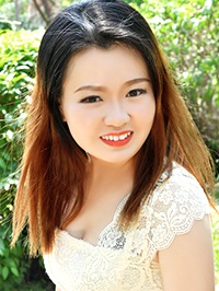 Asian woman Yao (Lydia) from Tieling, China