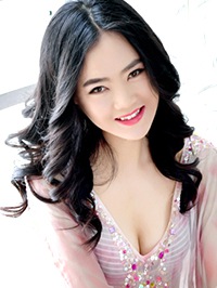 Asian single woman Jingjing (Polly) from Yili