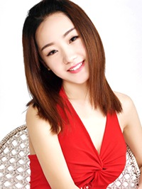 Asian single woman Ailin (Doris) from Dandong