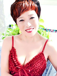 Asian single woman Yulian from Fushun