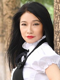 Asian Bride Yu from Shenyang