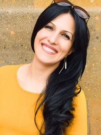 European single Susanna from Yerevan, Armenia