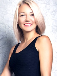 Ukrainian single woman Alla from Cherkassy