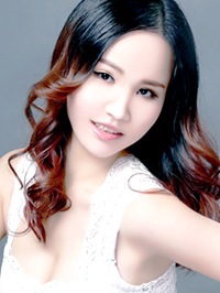 Asian Bride Manfei from Nanning, China