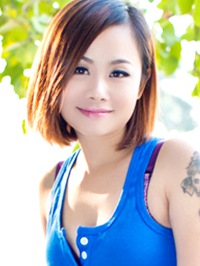 Asian single woman Jiajia from Nanning, China