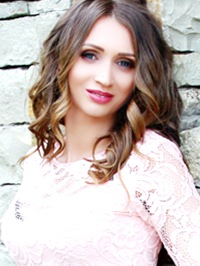 Ukrainian Bride Elena from Khmelnitskyi, Ukraine