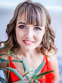 Ukrainian Bride Elena from Lugansk, Ukraine