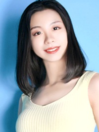 Asian woman Jinwen from Shenyang, China