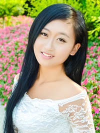 Asian single woman Daisy from Liaoyang, China