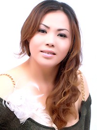 Asian single woman Hongmei from Zhuhai