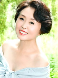 Asian single woman Hua from Fushun, China