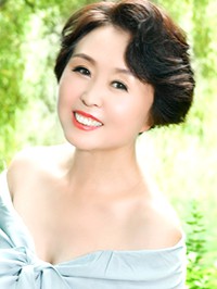 Asian single woman Hua from Fushun