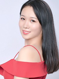 Asian Bride Zhenxin from Chifeng, China