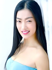 Asian single woman Yang from Shenyang