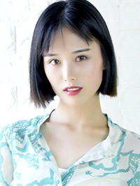 Asian single woman Lingyun from Chifeng