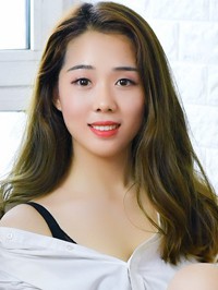 Asian Bride Qiqi from Liaoyang, China