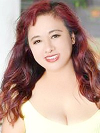 Asian single woman Hong from Shenyang, China