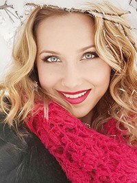 Ukrainian Bride Alla from Chervonopartizansk