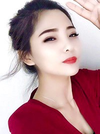 Asian single woman Can from Baoding, China