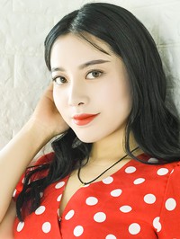 Asian single woman Jiayi (Lucy) from Qinghai