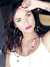 Ukrainian single woman Viktoria from Ivano-Frankovsk