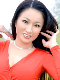 Asian Bride Wei from Fushun, China