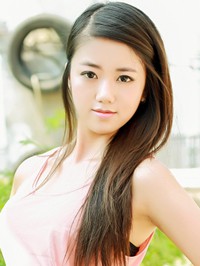 Asian woman Yinuo from Beijing, China