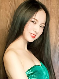 Asian single Min from Changsha, China