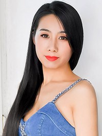 Asian Bride Jumin from Wuwei, China