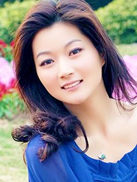 Asian single Zixuan from Zhuhai, China