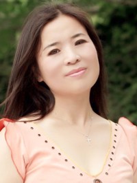 Asian single woman Yandong from Zhuhai