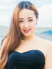 Asian single woman Jingjing from Changsha