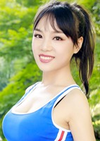 Wenjing from Changsha, China