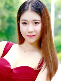 Asian single Zijie from Changsha, China