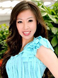 Asian single woman Ying from Shenyang