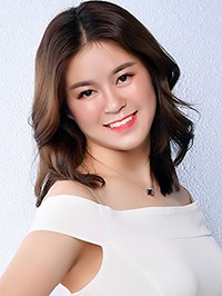 Asian single woman Changhong from Fushun