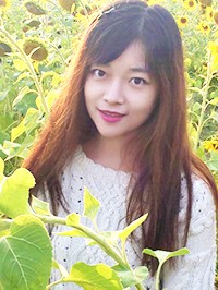 Asian single woman Minghao from Shenyang, China