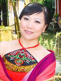 Asian woman Tingting from Fushun, China