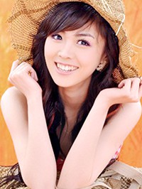 Asian single woman Jiayin from Shenyang