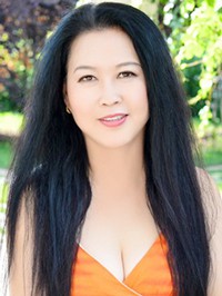 Asian single woman Li from Shenyang