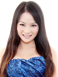 Asian single woman Caihong from Nanchang