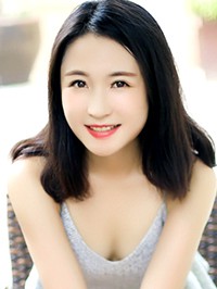 Asian single woman Rusha from Changsha
