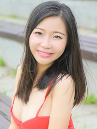 Asian single woman Ying from Changsha