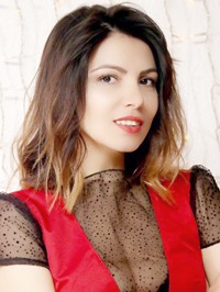 Ukrainian single woman Evgeniya from Khmelnitskyi